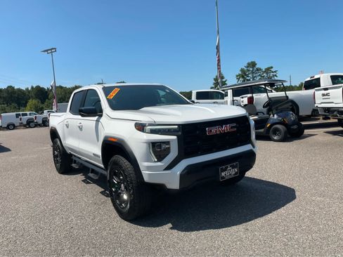 Used 2023 GMC Canyon Elevation w/ Trailering Package RWD image 3