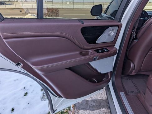 Used 2021 Lincoln Aviator Black Label w/ Dynamic Handling Package image 12