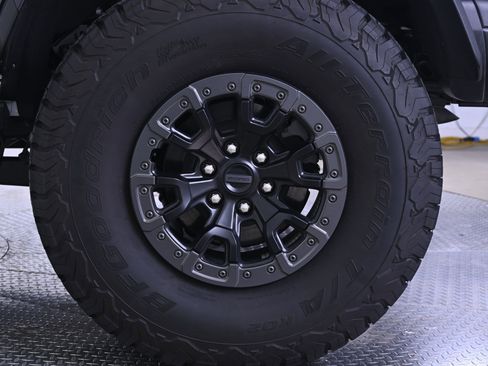Used 2023 Ford Bronco Raptor AWD/4WD image 13
