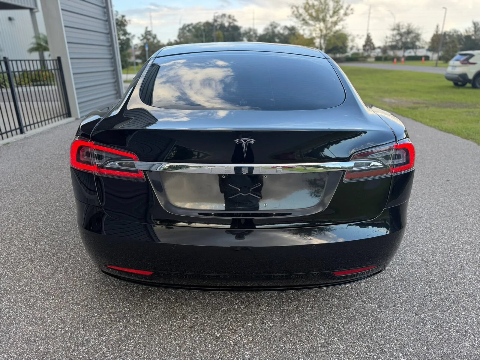 Used 2018 Tesla Model S 75D AWD/4WD image 8