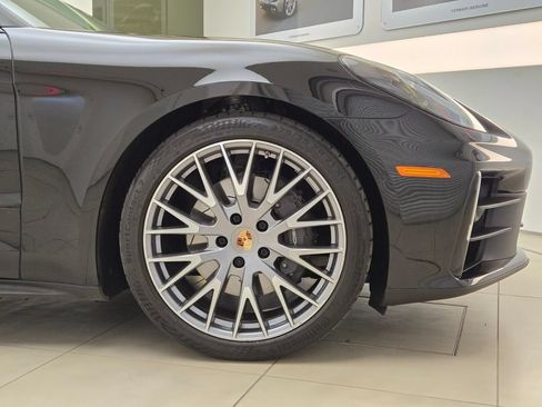 Used 2025 Porsche Panamera 4 AWD/4WD image 8