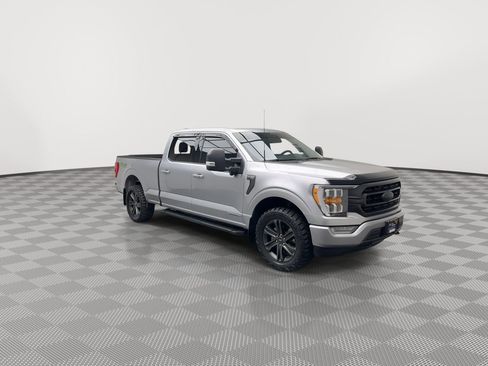 Used 2022 Ford F150 XLT w/ Equipment Group 302A High image 38