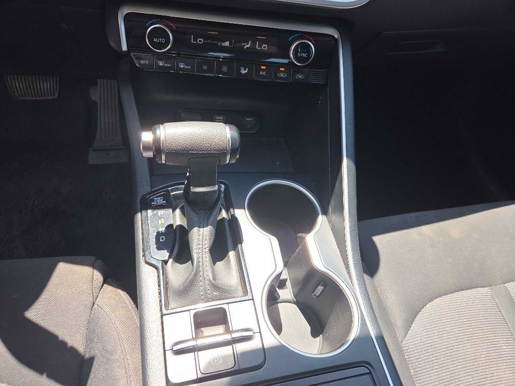 Used 2022 Kia K5 LXS FWD image 16