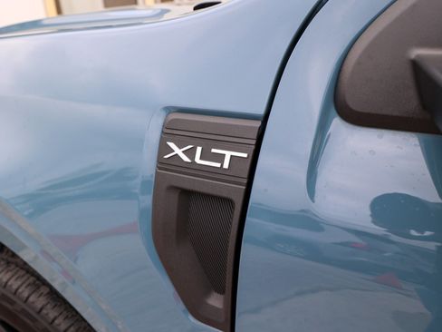 Used 2022 Ford Maverick XLT w/ Equipment Group 300A Standard image 13