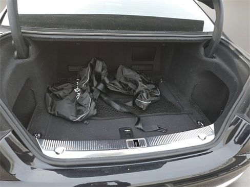 Used 2012 Audi A8 4.2 image 39