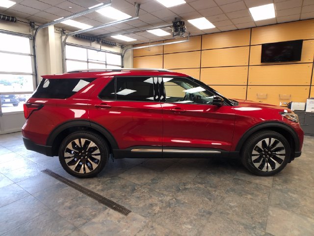 Used 2026 Ford Explorer Platinum w/ LUX Leather Package AWD/4WD image 8