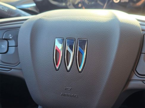 New 2026 Buick Envista Preferred image 32