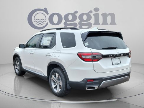 New 2026 Honda Pilot EX-L image 3