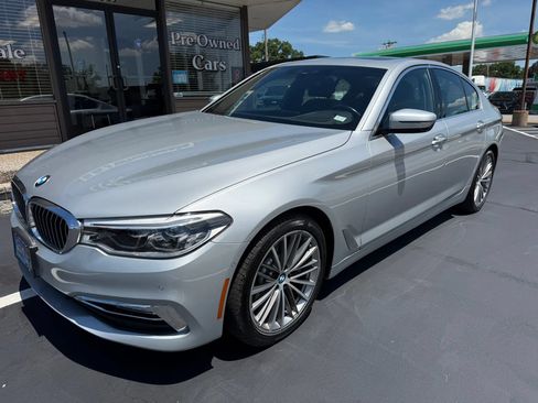 Used 2017 BMW 540i xDrive AWD/4WD image 3