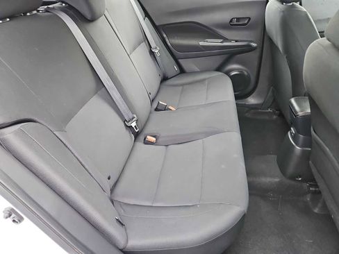 Used 2023 Nissan Kicks S image 19