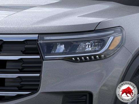 New 2026 Ford Explorer Active RWD image 19