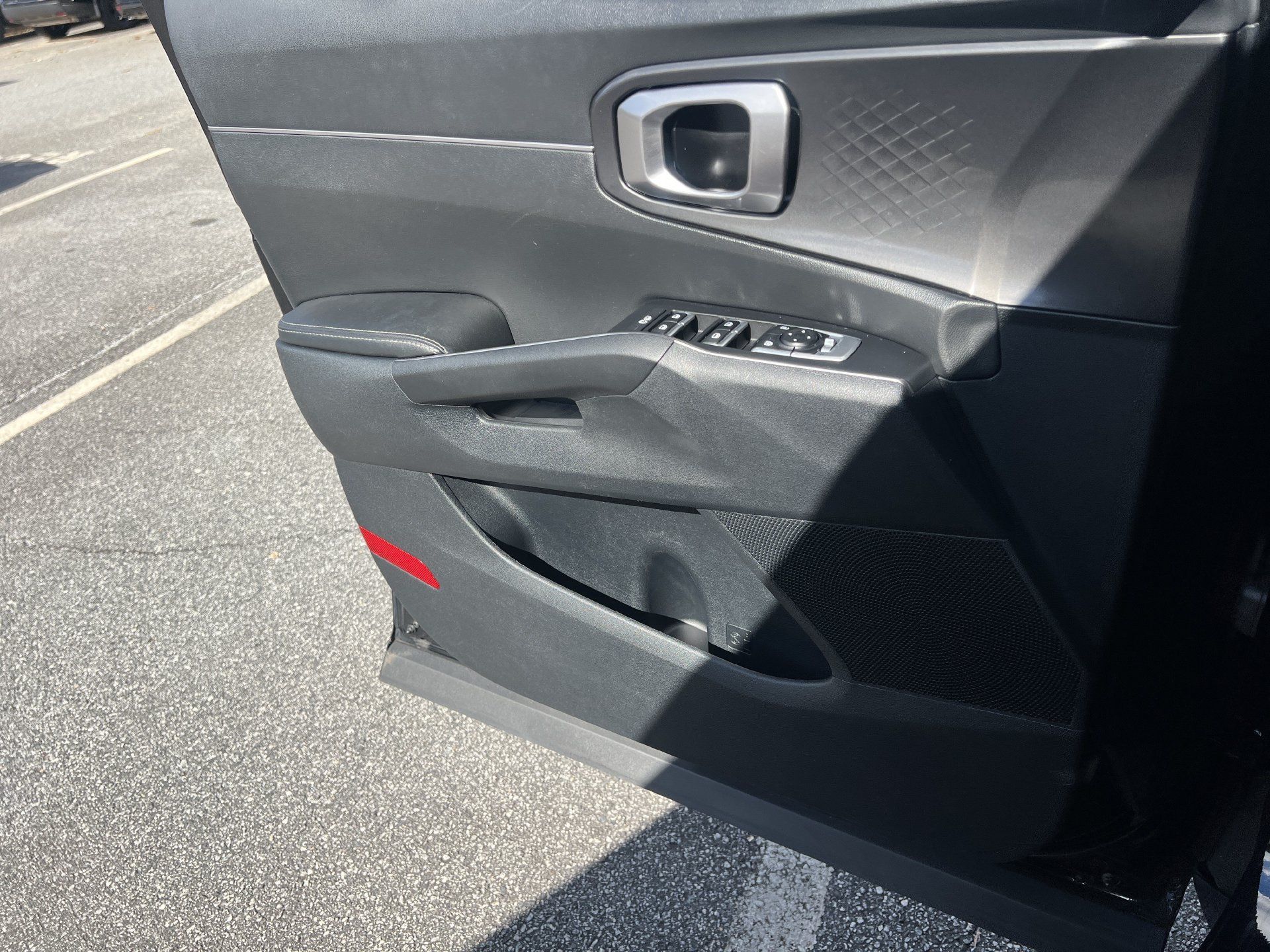 Used 2023 Kia Sorento S w/ Panoramic Sunroof Package FWD image 15