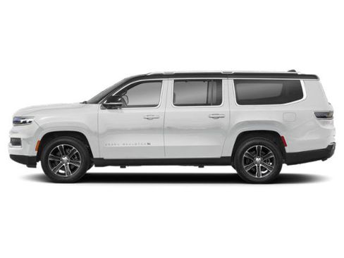 Used 2023 Jeep Grand Wagoneer L Series III AWD/4WD image 3