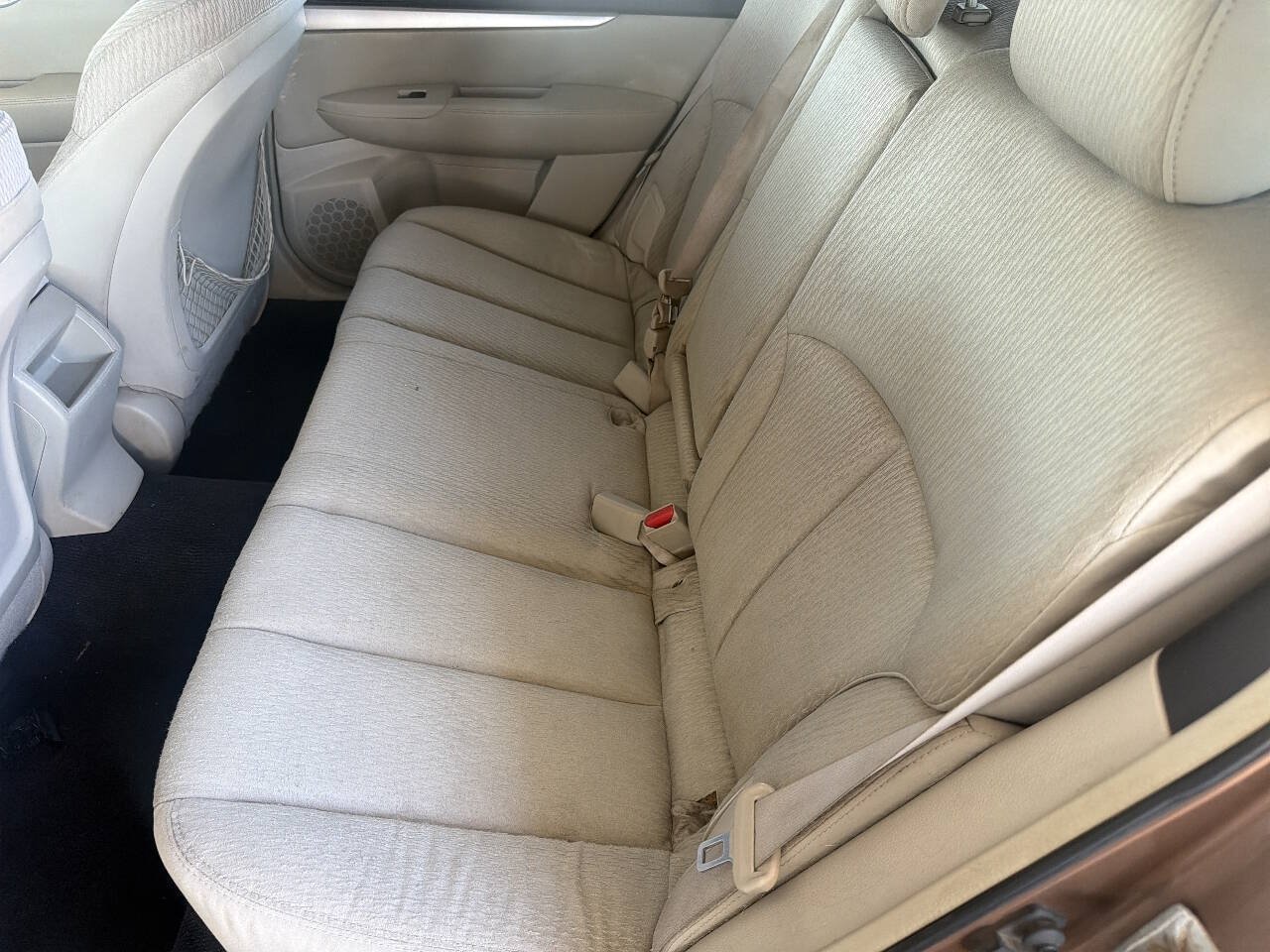 Used 2011 Subaru Outback 2.5i Premium AWD/4WD image 13