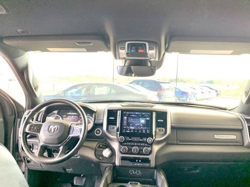 Used 2024 RAM 1500 Laramie image 15