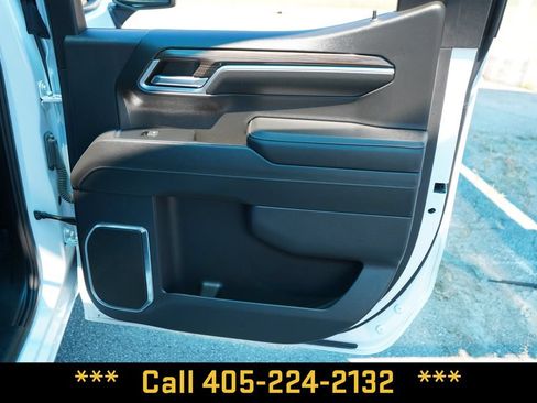 Used 2024 Chevrolet Silverado 1500 RST w/ Convenience Package II AWD/4WD image 26