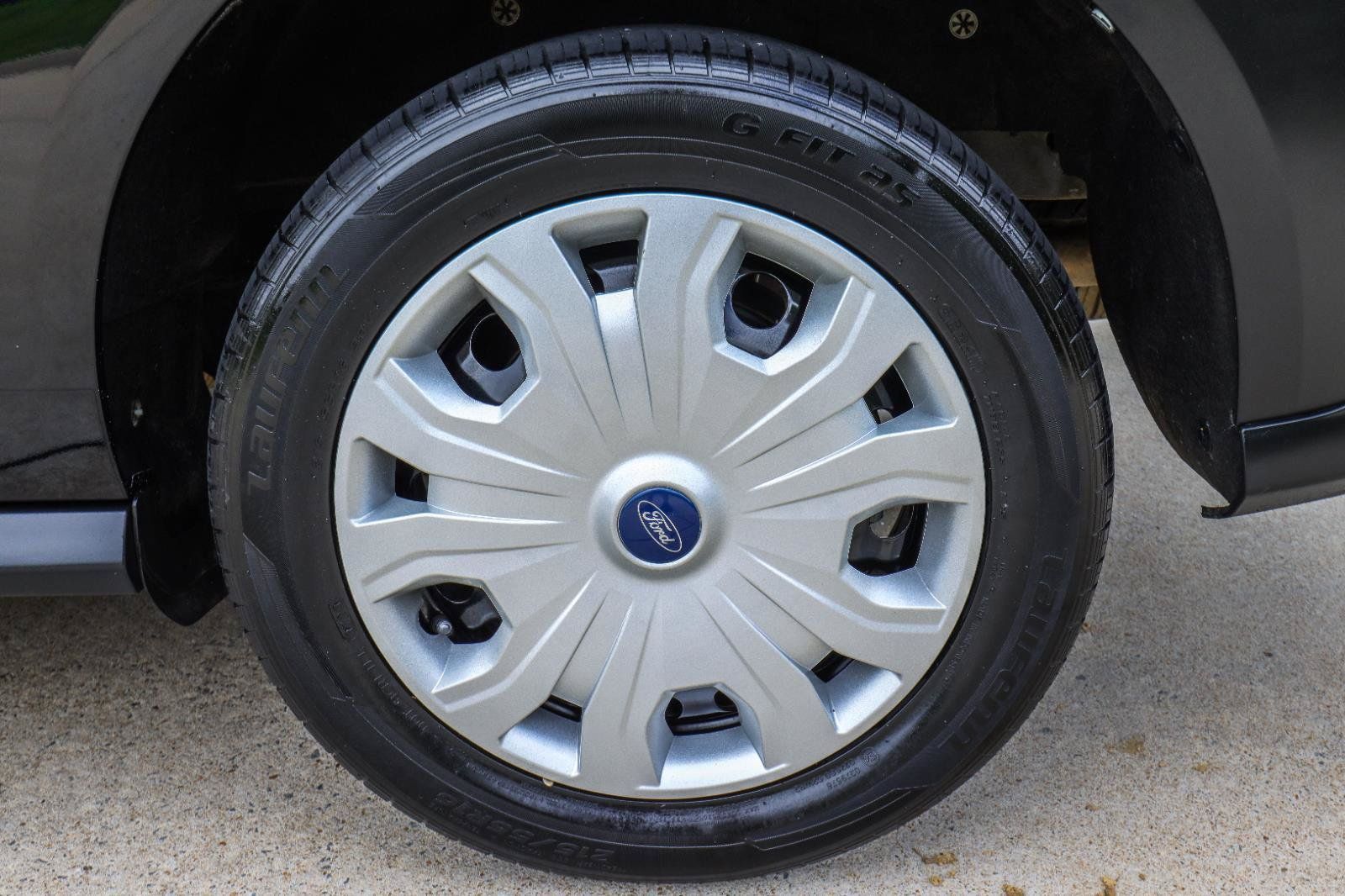 Used 2021 Ford Transit Connect XL FWD image 19