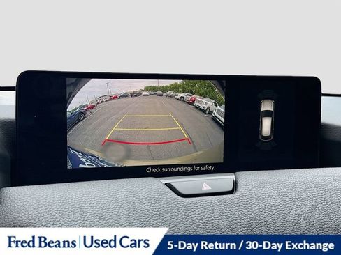 Used 2025 MAZDA CX-70 Plug-In Hybrid w/ Premium Pkg image 16