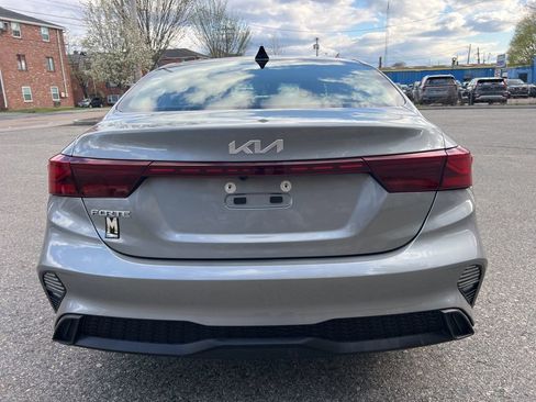 Certified 2024 Kia Forte LXS FWD image 5