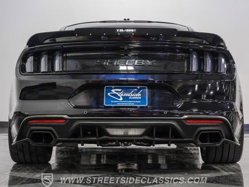 Used 2018 Ford Mustang GT Premium w/ GT Performance Package image 31