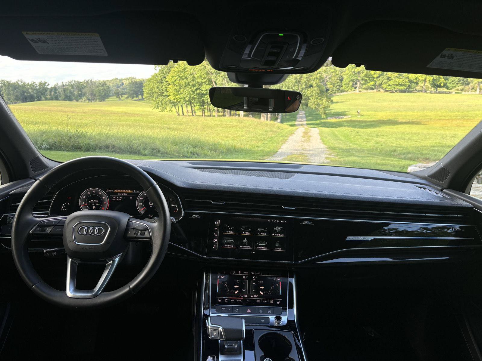 Used 2023 Audi Q7 3.0T Premium Plus w/ Premium Plus Package AWD/4WD image 8