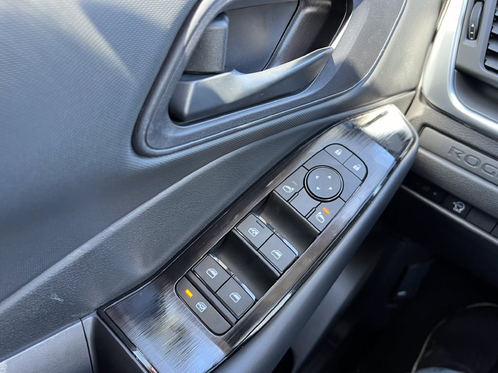 New 2027 Nissan Rogue S FWD image 15