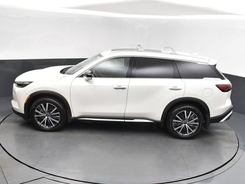 Used 2025 INFINITI QX60 Sensory w/ Vision Package AWD/4WD image 35