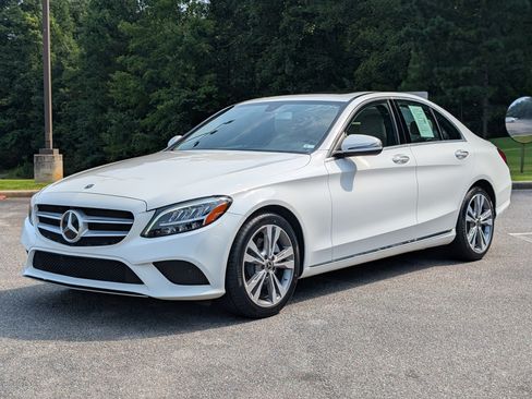 Used 2020 Mercedes-Benz C 300 Sedan image 5