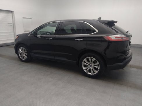 Used 2022 Ford Edge Titanium w/ Equipment Group 301A AWD/4WD image 3