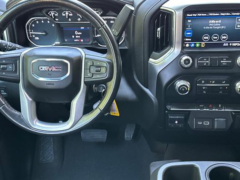 Used 2023 GMC Sierra 2500 SLE image 15