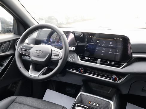 New 2026 Chevrolet Equinox LT w/ Convenience Package II image 27