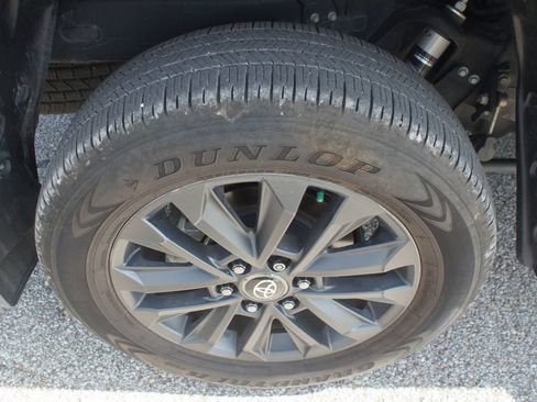Used 2025 Toyota Tundra SR w/ SR Tow Package AWD/4WD image 25