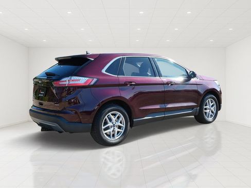 Used 2021 Ford Edge SEL AWD/4WD image 6