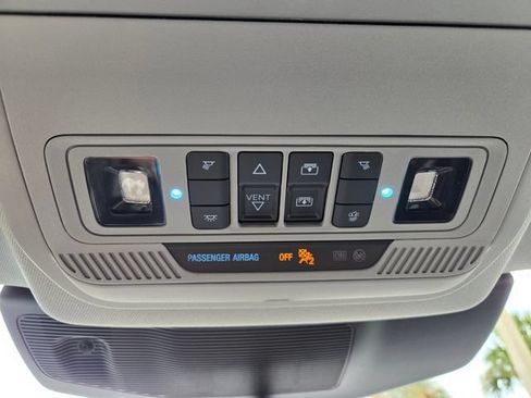 Used 2023 Ford Explorer XLT w/ Equipment Group 202A RWD image 34