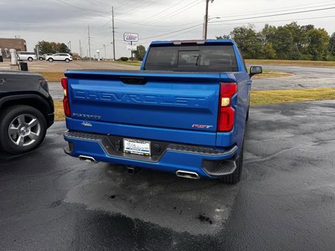 Used 2023 Chevrolet Silverado 1500 RST image 3
