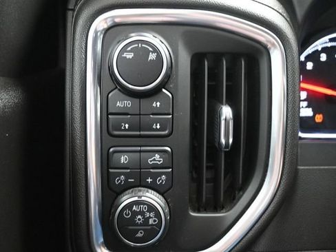 Used 2019 Chevrolet Silverado 1500 RST w/ All-Star Edition image 27