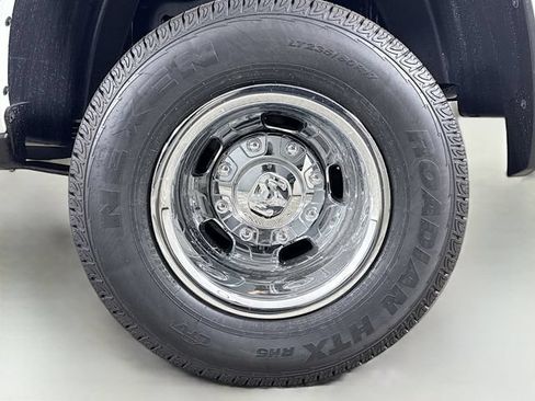 New 2026 RAM 3500 Tradesman AWD/4WD image 29