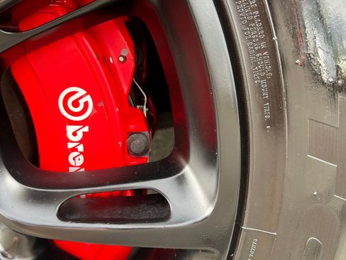 Used 2015 Jeep Grand Cherokee SRT w/ Luxury Group II image 12