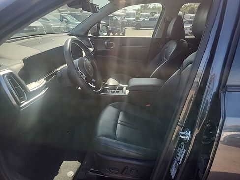 Certified 2024 Kia Sorento X-Line EX AWD/4WD image 18