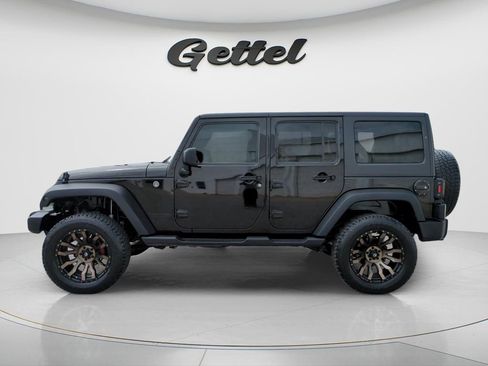 Used 2018 Jeep Wrangler Unlimited Sport AWD/4WD image 8