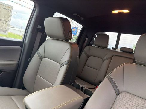 New 2026 Chevrolet Colorado ZR2 w/ Midnight Edition image 19