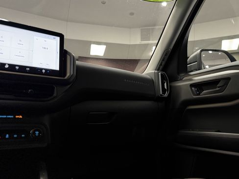 Used 2025 Ford Bronco Sport Big Bend image 32