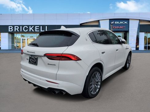 Used 2024 Maserati Grecale GT image 3