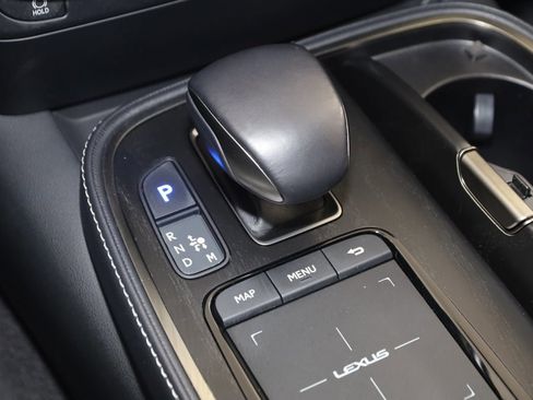 Used 2021 Lexus LS 500 AWD image 7