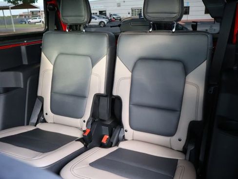 Used 2024 Ford Bronco Big Bend image 24