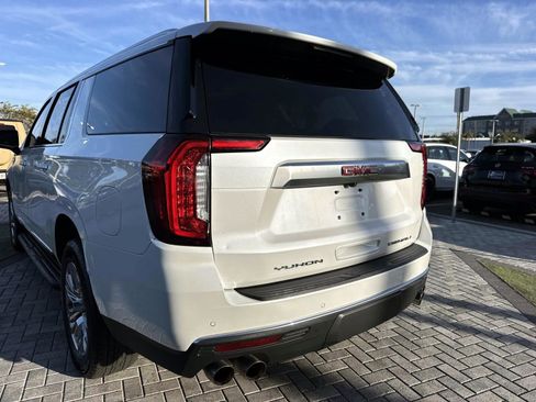 Used 2021 GMC Yukon XL Denali image 8