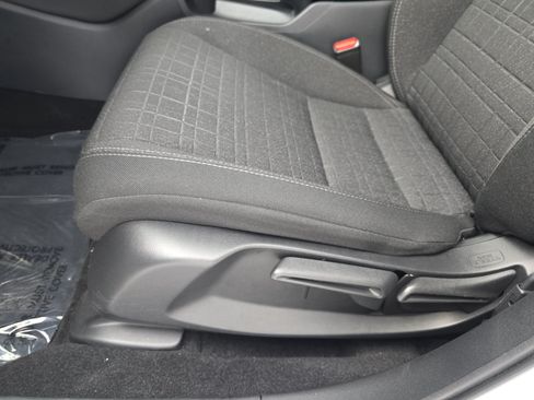 Used 2025 Honda HR-V LX image 27