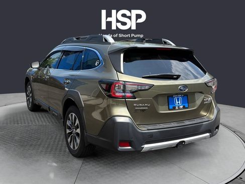 Used 2024 Subaru Outback Touring XT AWD/4WD image 3