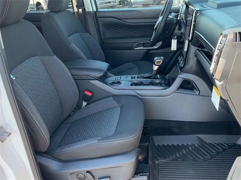 New 2025 Ford Ranger XLT w/ Equipment Group 301A High image 17