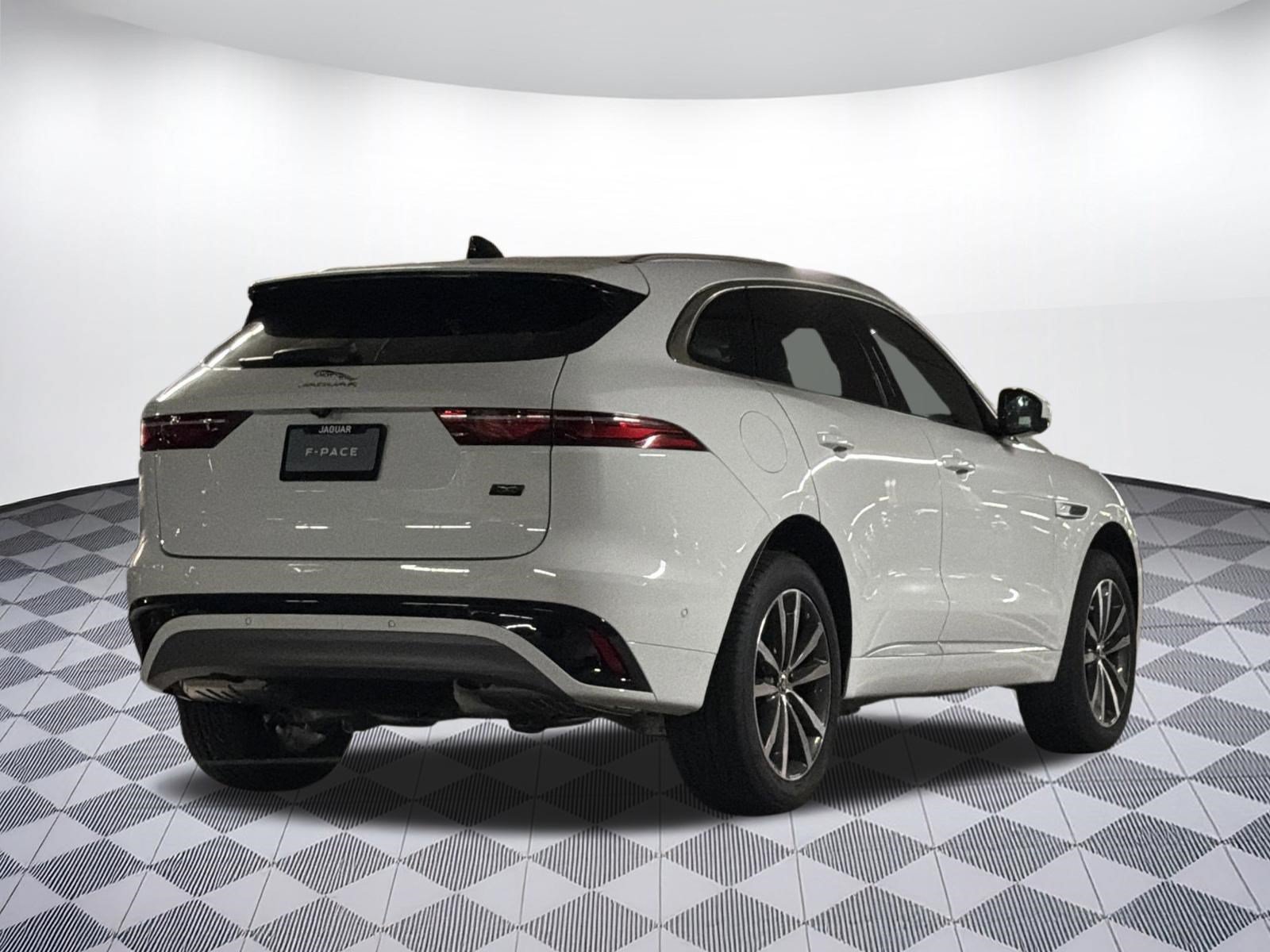 New 2026 Jaguar F-PACE R-Dynamic S AWD/4WD image 9